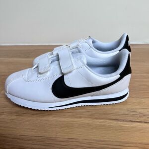 Nike Cortez White and Black Sneakers NWT